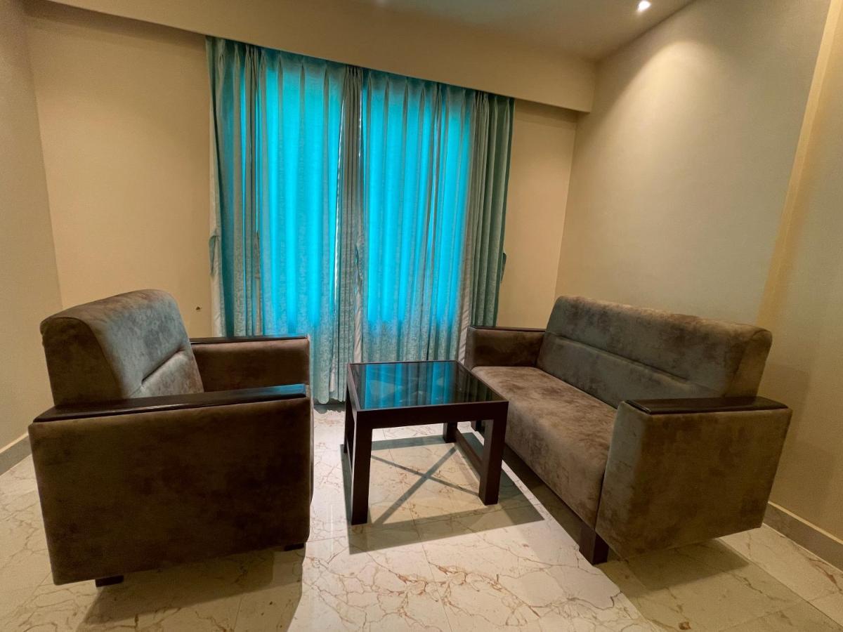 Hotel Ambika Palace New