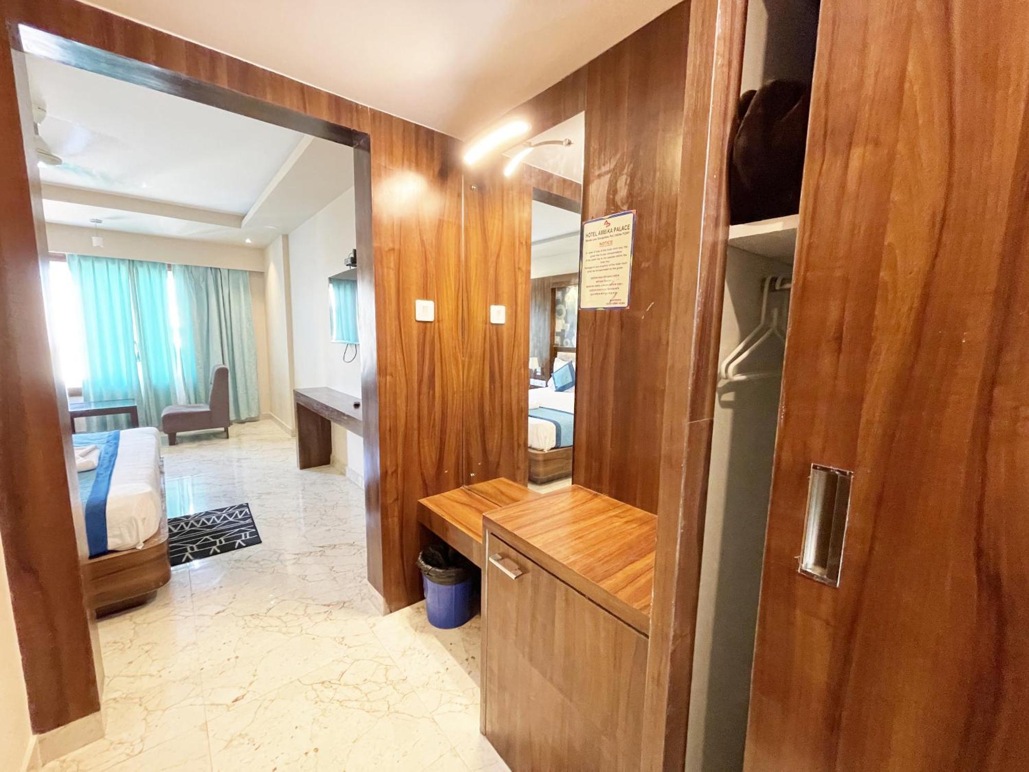 Ambika Palace New Puri